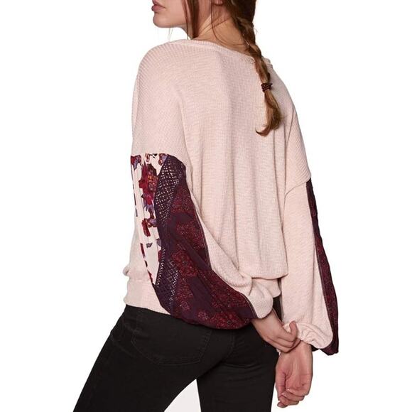 NWT Free People Casual Clash Top In Rose Size Medium Boho Oversized - Picture 3 of 13